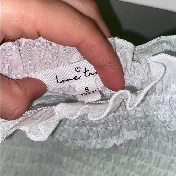 White Ruffled Crop Top - Picture 3 of 4